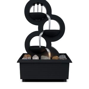 Table top fountain for desk accessories